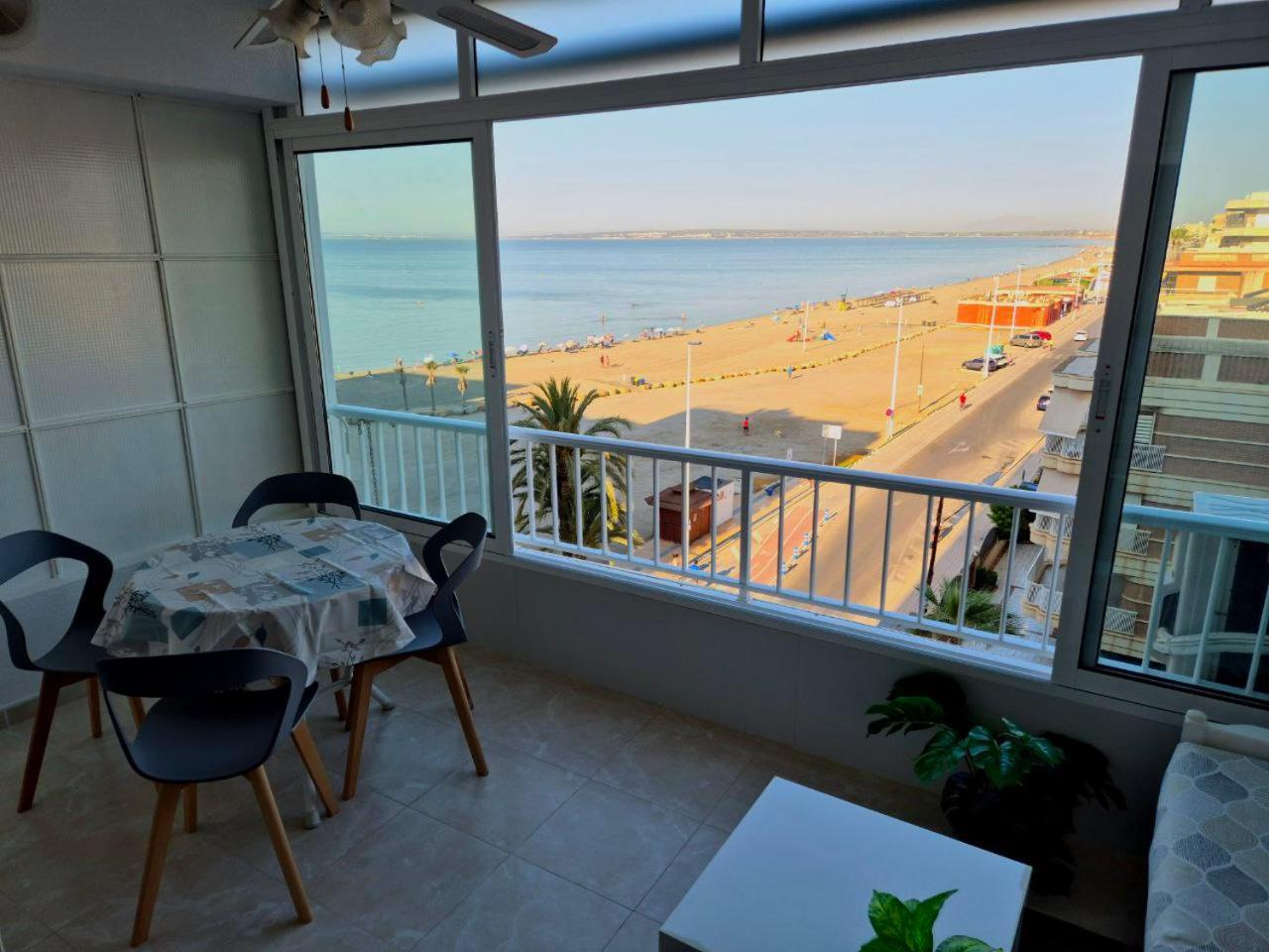 Sunny Beach Retreat Santa Pola Esterno foto